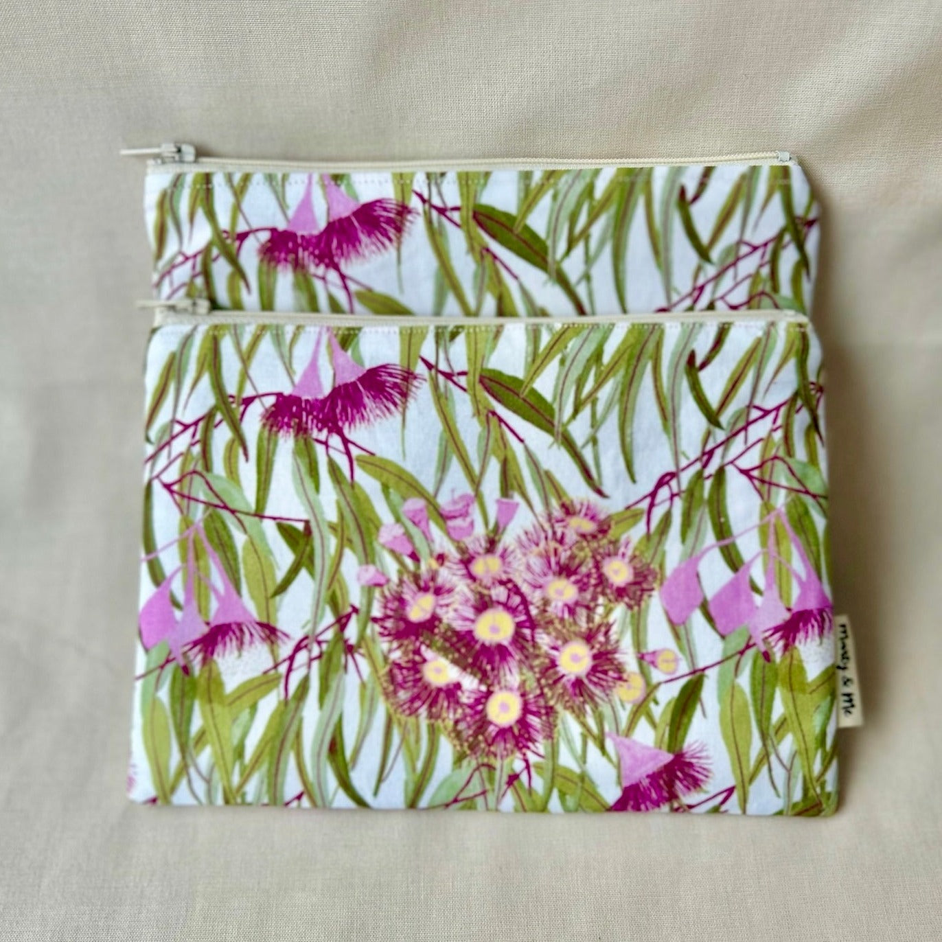 'Australia' Pouch